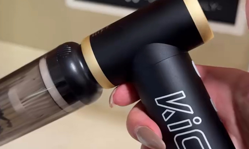 Use this magic tool to clean the coffee bar.